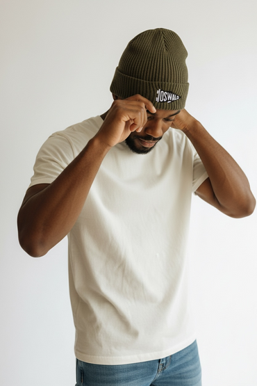 Oswald Pennant Beanie