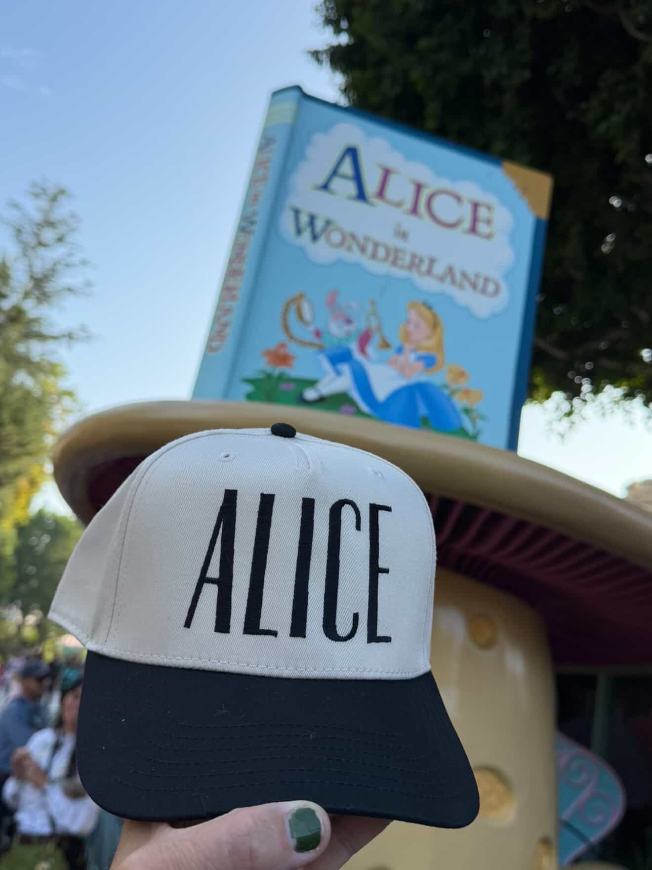 Alice Hat
