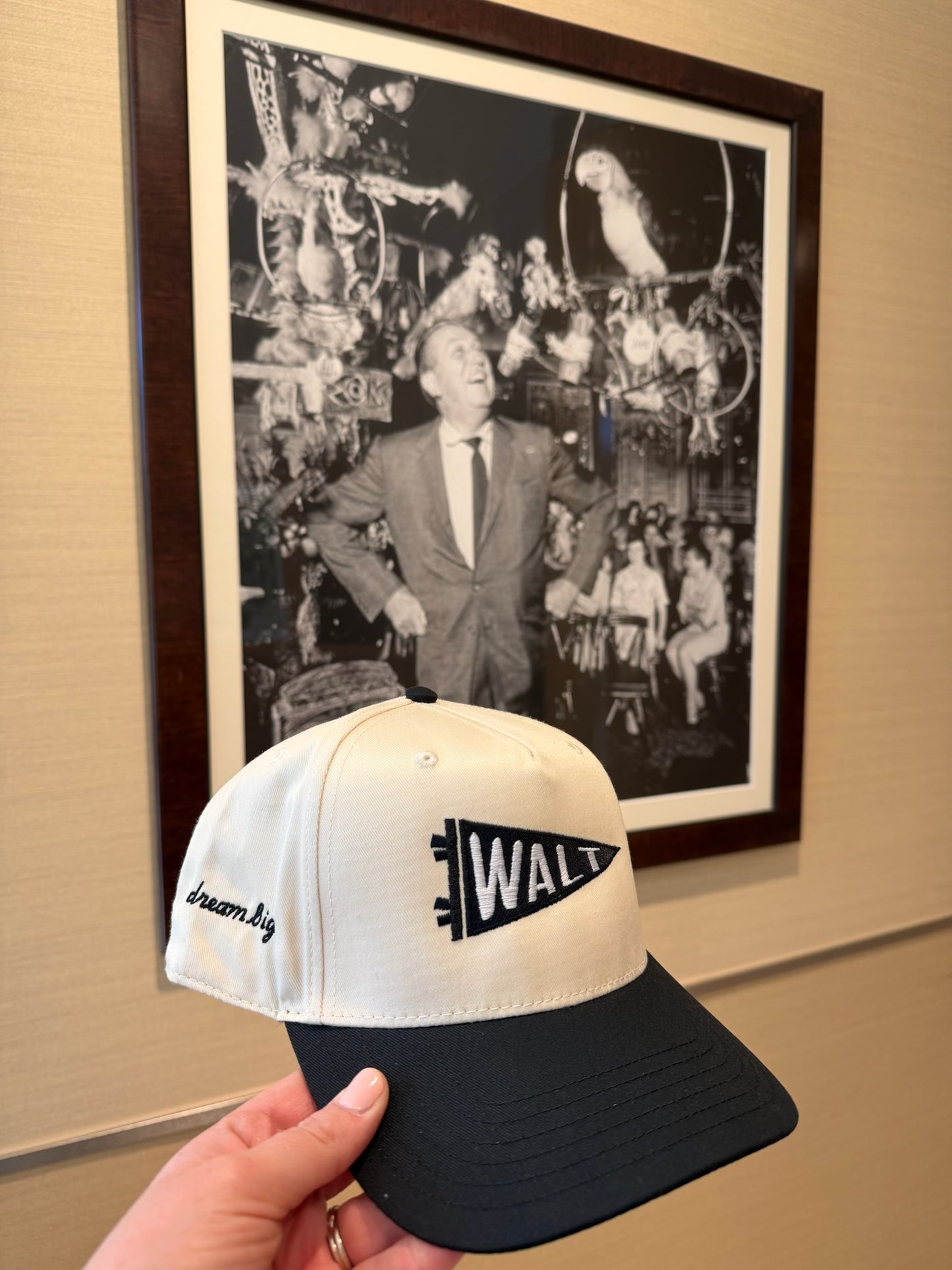 Walt Pennant Hat
